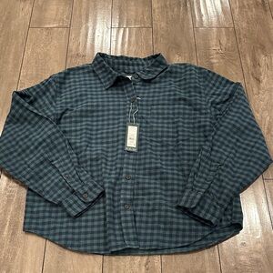 NWT Alpine Design women’s flannel button up green/navy lake size Large